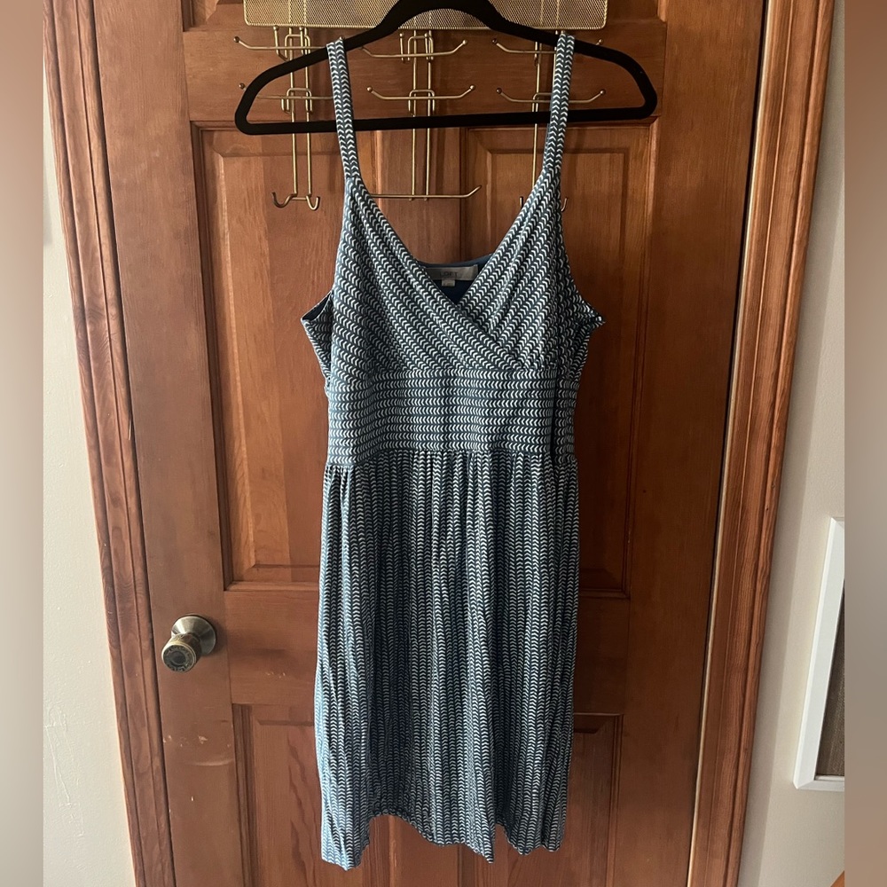 LOFT dress - Picture 2 of 5